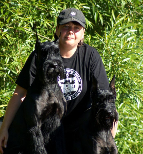 Вышивалова Юлия